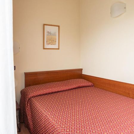 Hotel Centrale Mestre Esterno foto