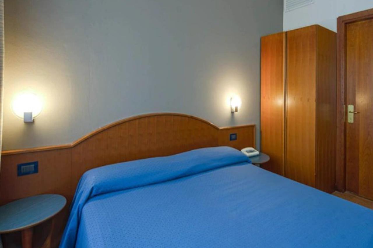 Hotel Centrale Mestre Esterno foto