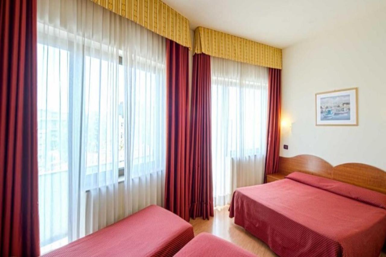Hotel Centrale Mestre Esterno foto