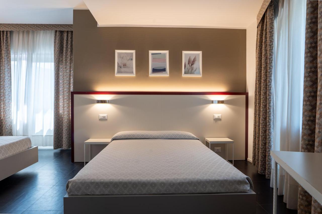 Hotel Centrale Mestre Esterno foto