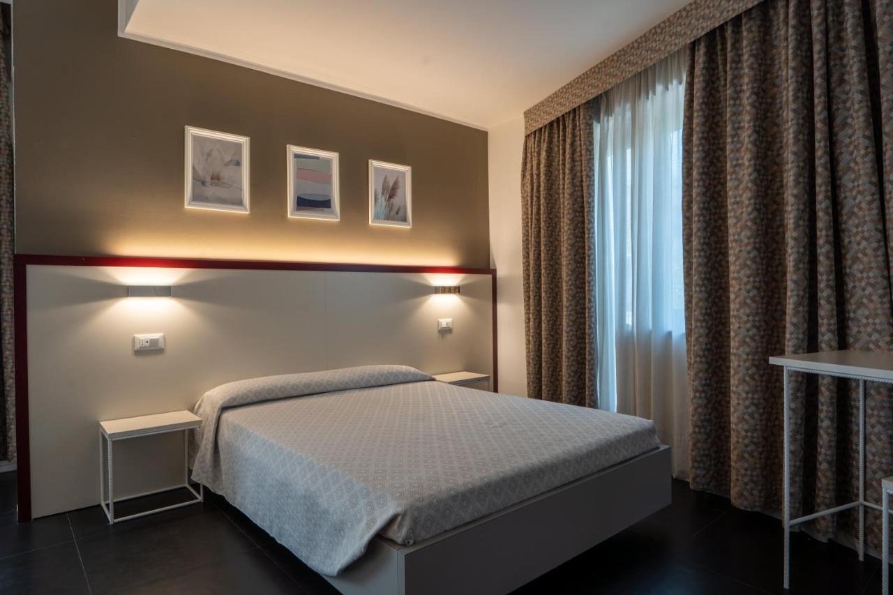 Hotel Centrale Mestre Esterno foto
