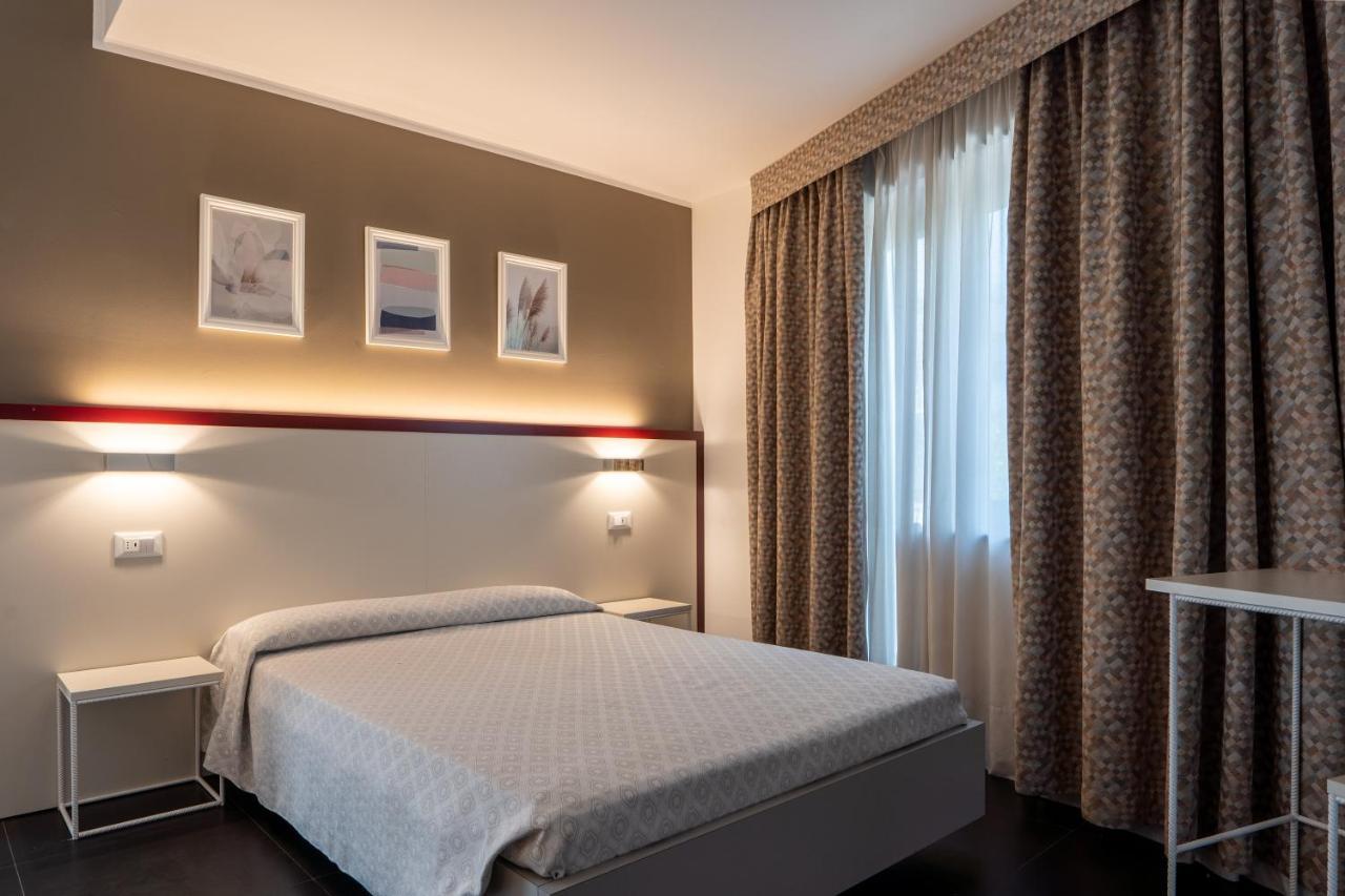 Hotel Centrale Mestre Esterno foto